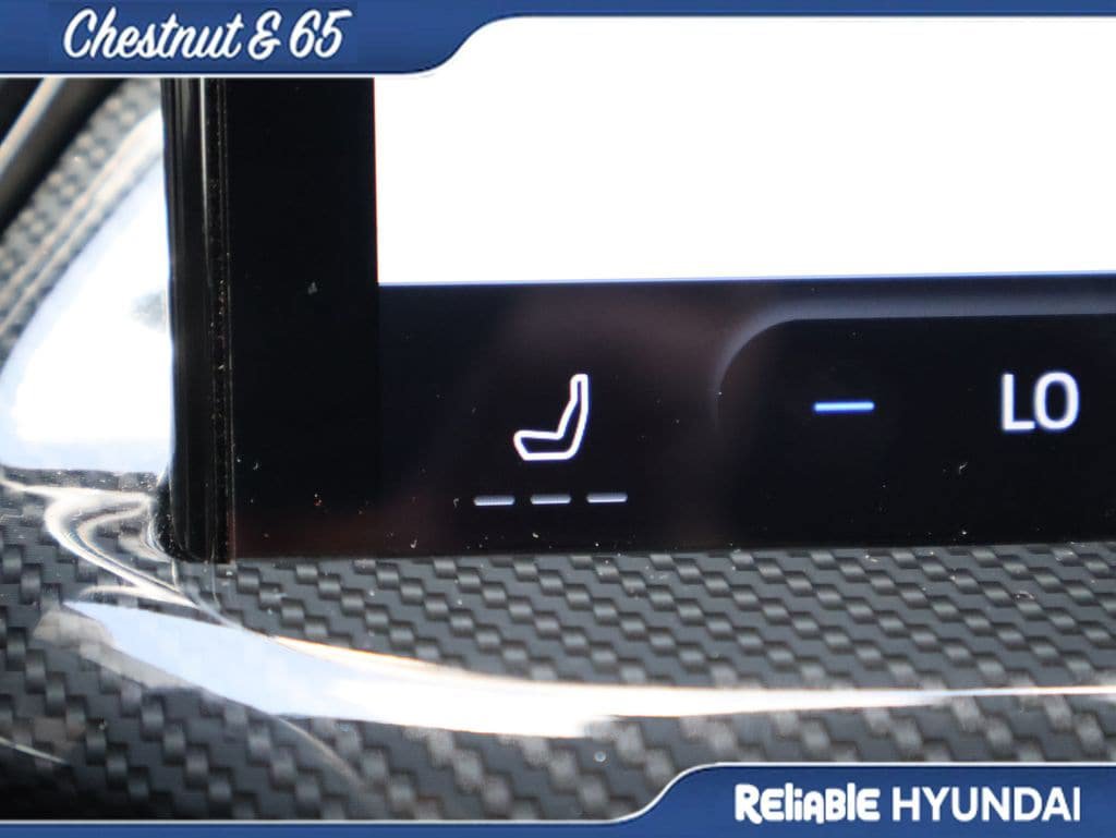 Used 2024 Ford Escape ST-Line w/ Tech Pack #1 FWD image 38
