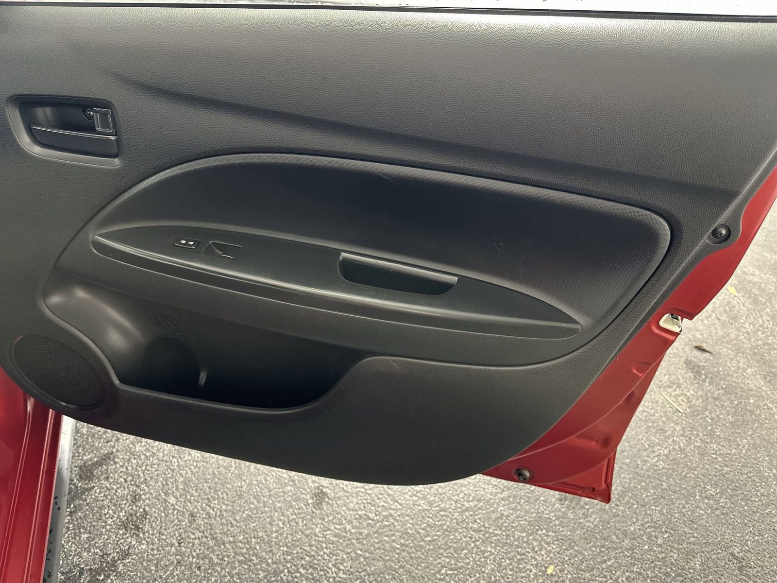 Used 2021 Mitsubishi Mirage image 32
