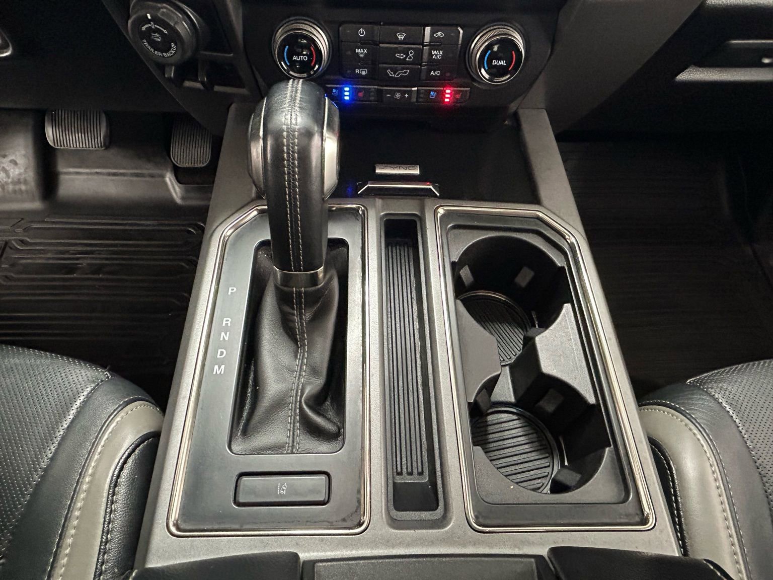 Used 2018 Ford F150 Raptor w/ Equipment Group 802A Luxury image 24