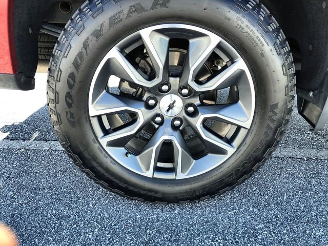 Used 2024 Chevrolet Silverado 1500 RST image 6