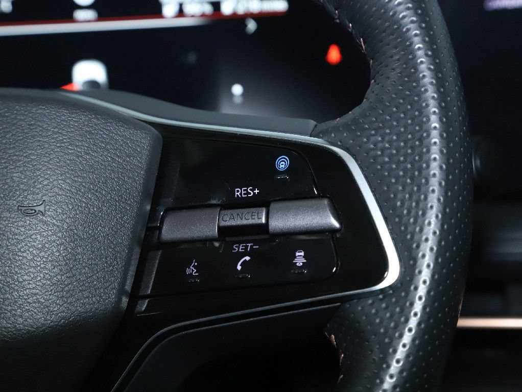 Certified 2023 Nissan Ariya FWD image 25