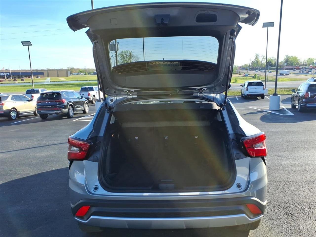 New 2026 Chevrolet Trax LT image 6