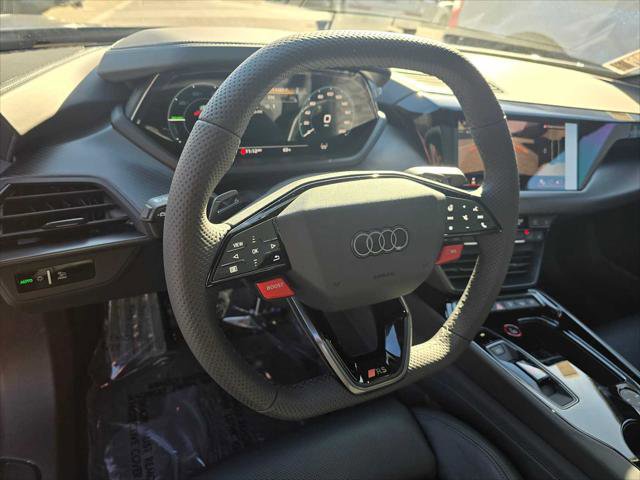 New 2026 Audi RS e-tron GT performance image 27