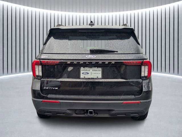 Used 2025 Ford Explorer Active image 6