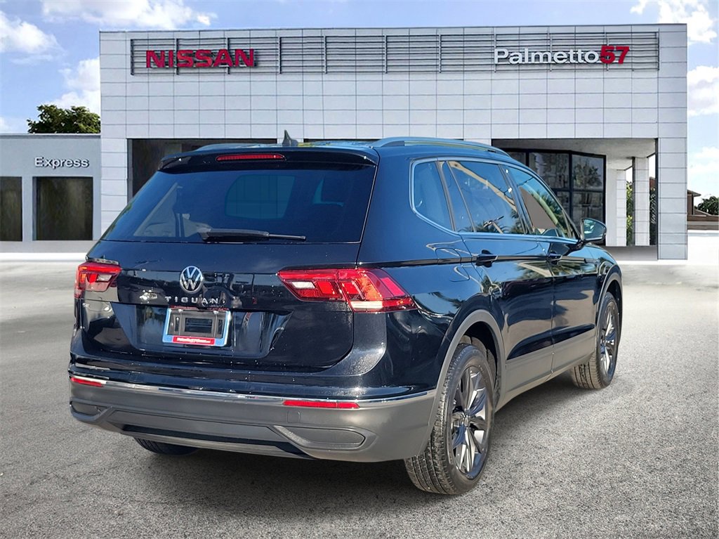 Used 2022 Volkswagen Tiguan SE image 6