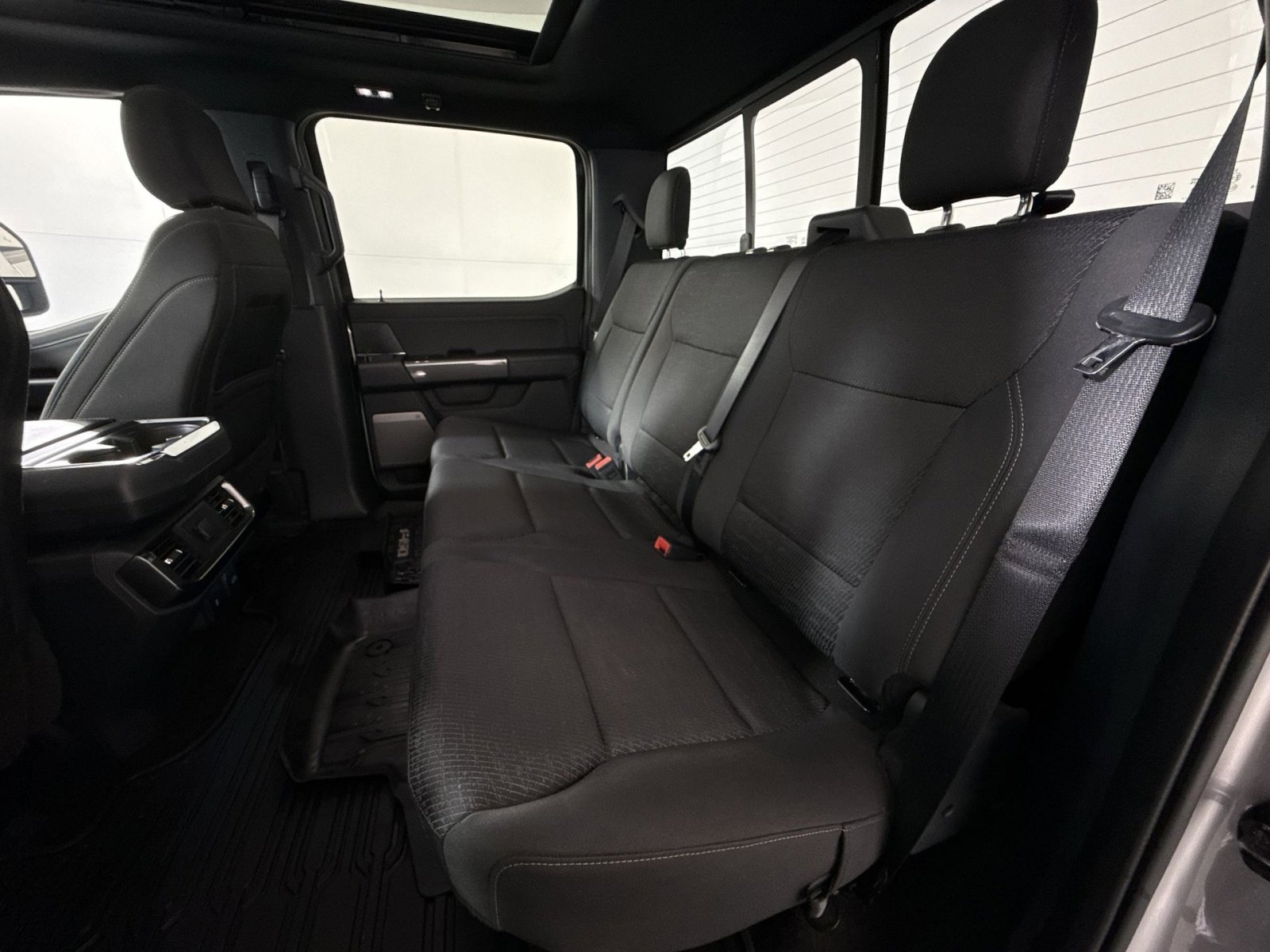 Used 2022 Ford F150 XLT w/ Equipment Group 302A High image 25