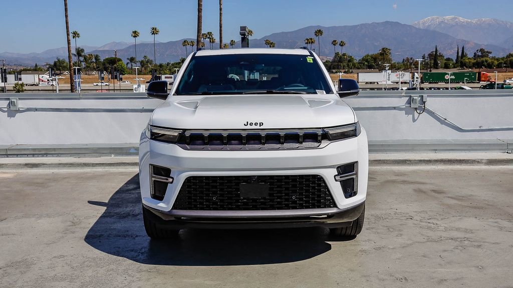 New 2026 Jeep Grand Wagoneer Limited image 2