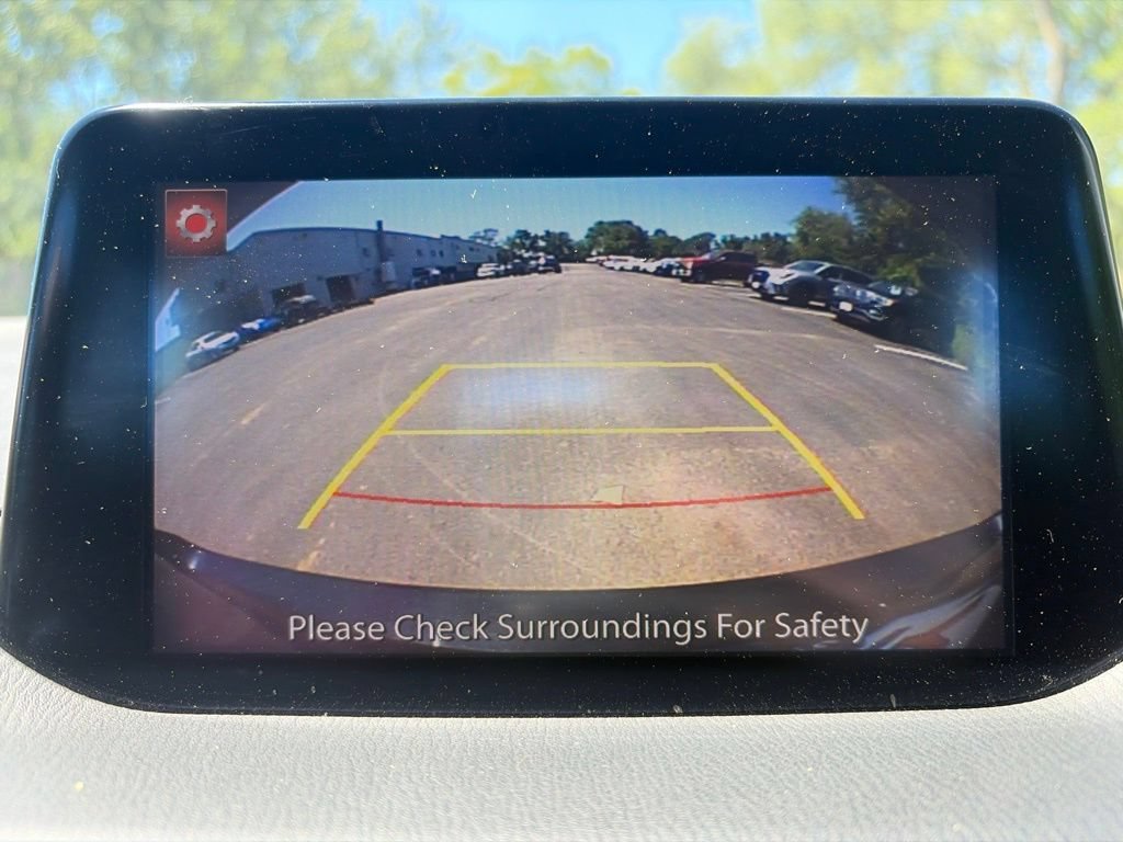 Used 2018 MAZDA MAZDA3 Sport FWD image 22