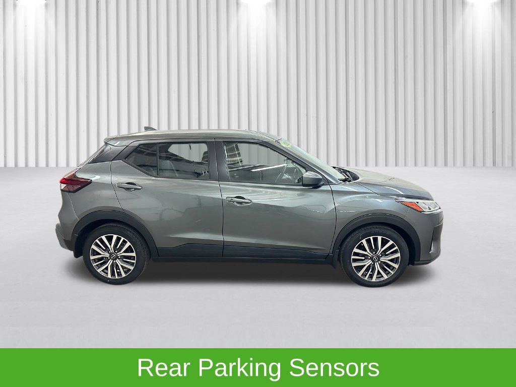 Used 2023 Nissan Kicks SV FWD image 7