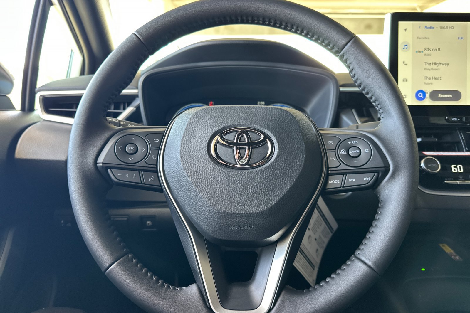 New 2027 Toyota Corolla SE FWD image 25