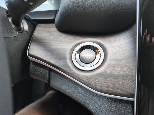 New 2025 Jeep Grand Cherokee L Limited image 23