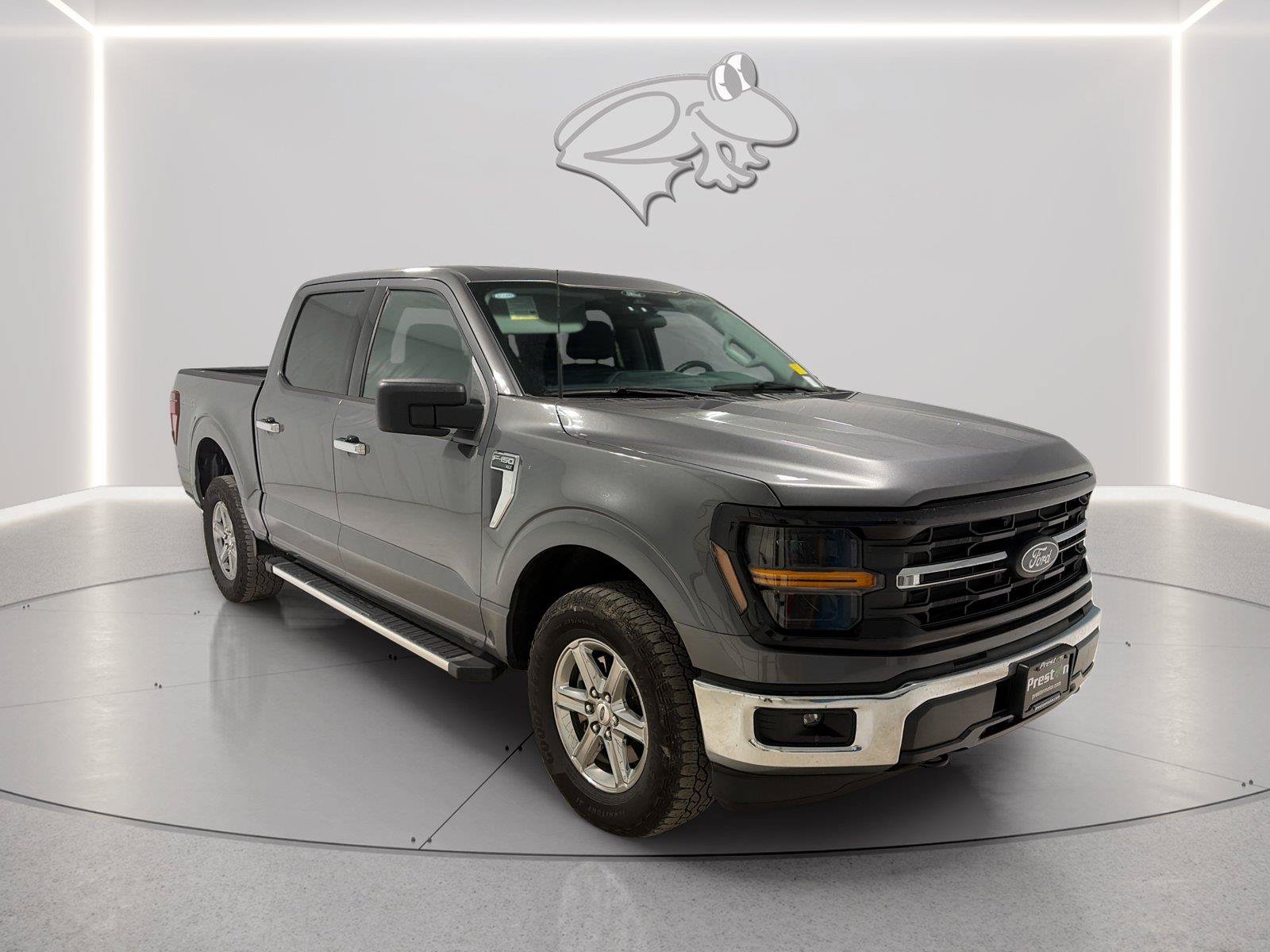 Used 2025 Ford F150 XLT w/ Equipment Group 301A Standard AWD/4WD image 8