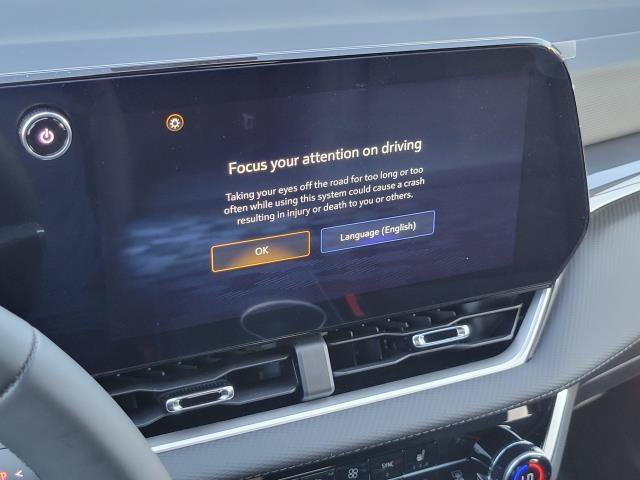 New 2026 Chevrolet Equinox LT w/ Convenience Package II AWD/4WD image 17