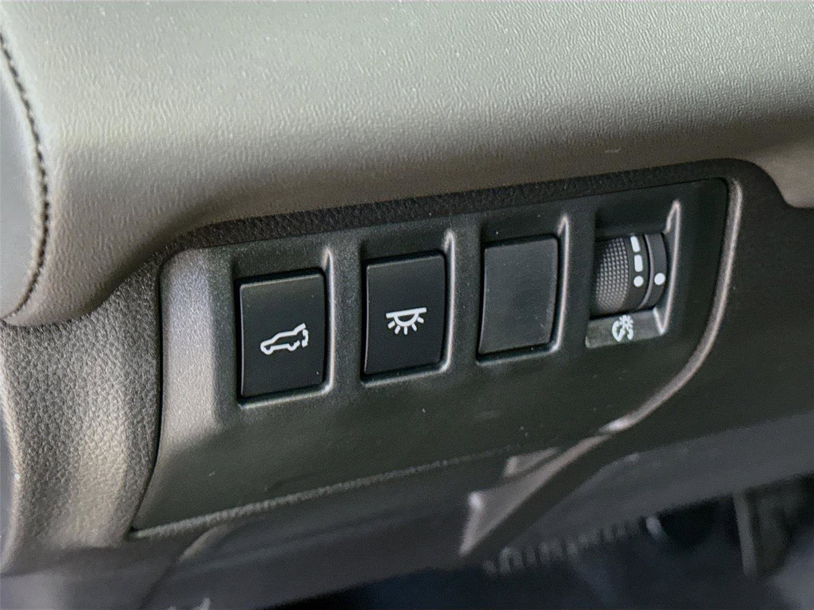 New 2026 Subaru Ascent Limited Bronze image 19