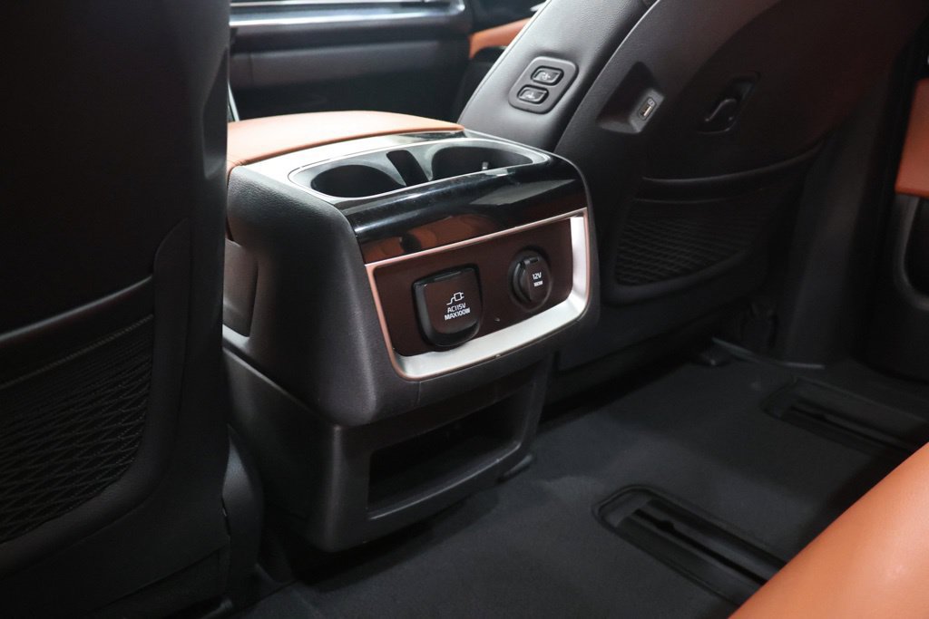 Used 2023 Kia Carnival SX Prestige FWD image 31