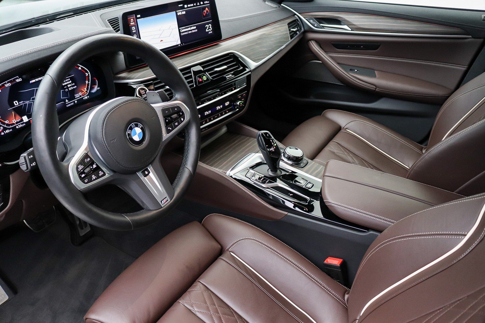 Used 2023 BMW M550i xDrive AWD/4WD image 26