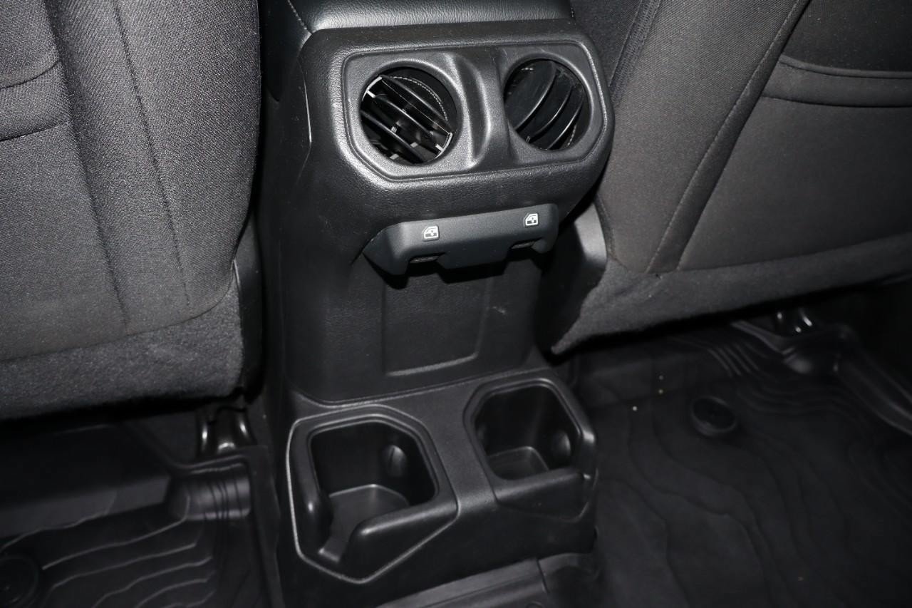 Used 2022 Jeep Wrangler Unlimited Sport AWD/4WD image 21