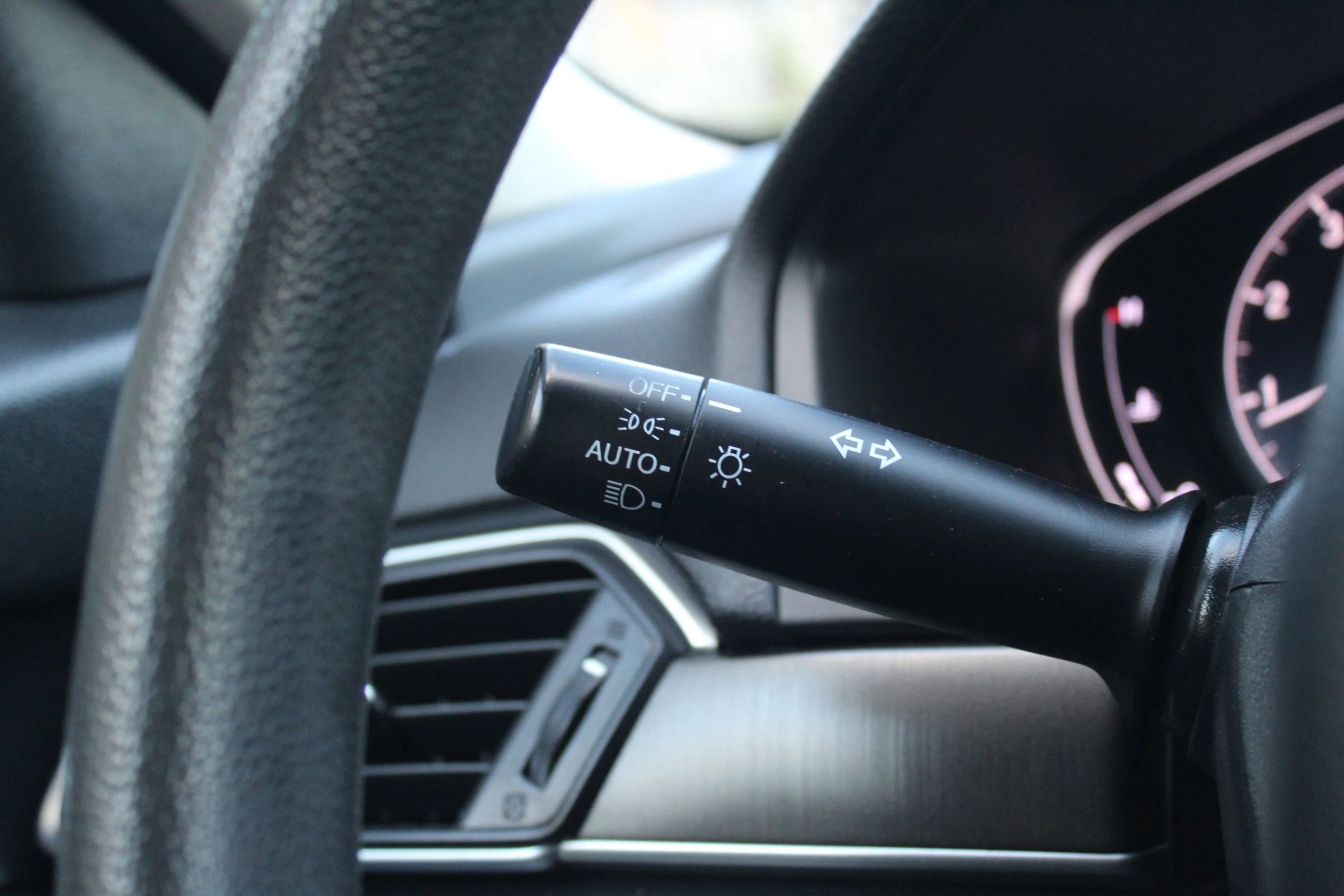 Used 2020 Honda Accord LX image 27