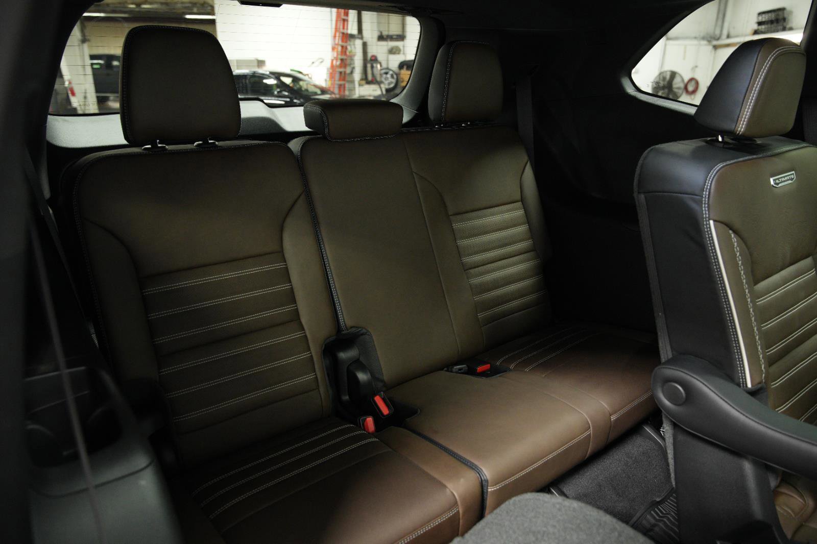 New 2026 GMC Acadia Denali Ultimate w/ LPO, Floor Liner Package image 17