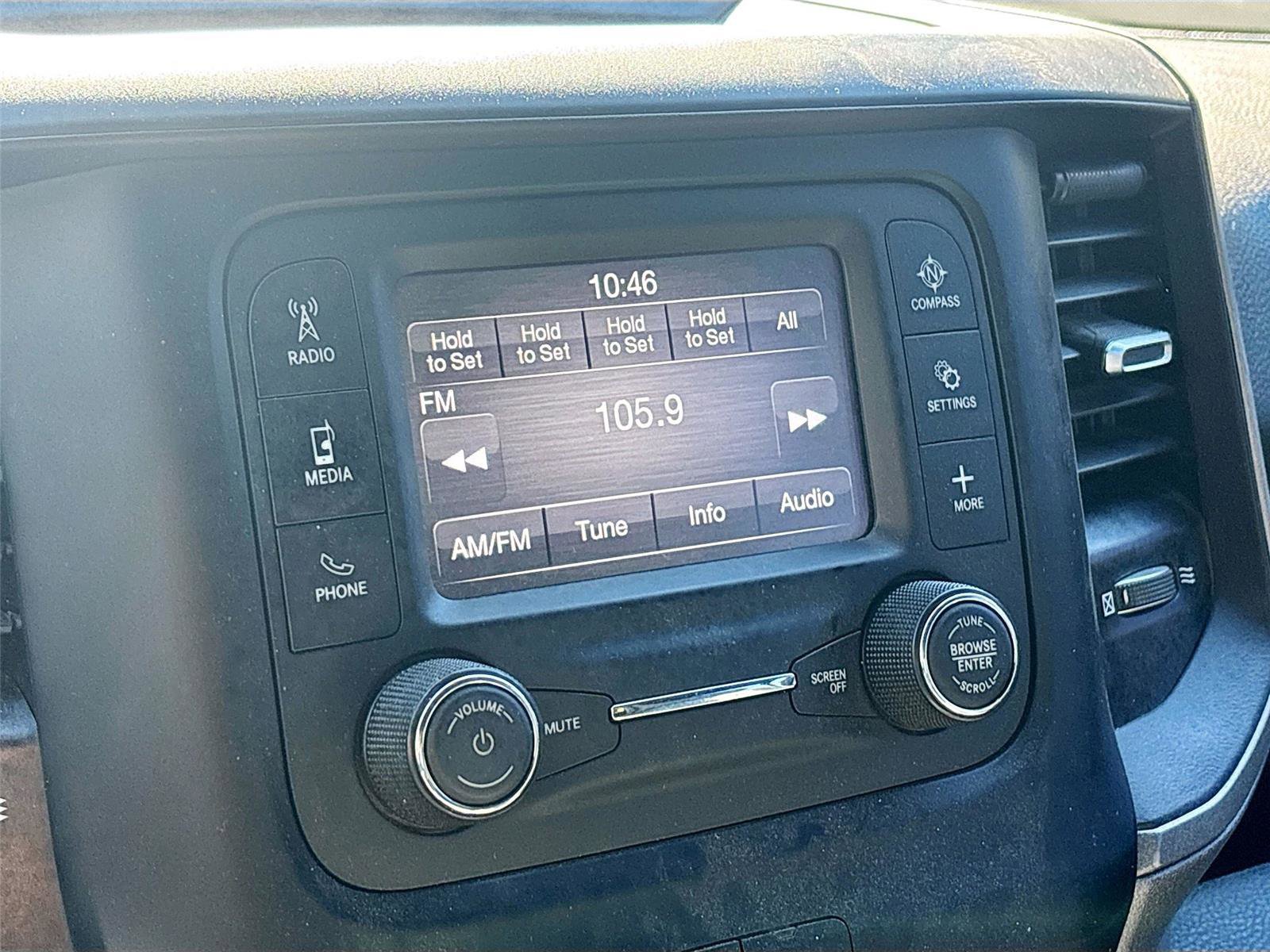 Used 2022 RAM 2500 Tradesman w/ Chrome Appearance Group image 16