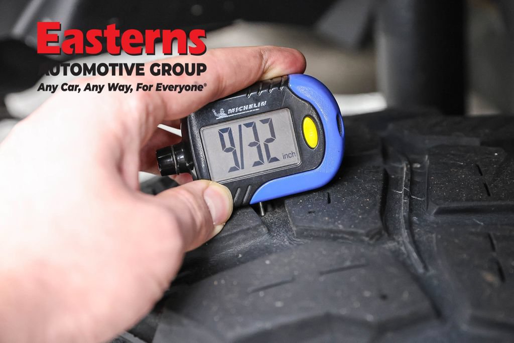 Used 2023 Jeep Wrangler Unlimited w/ Cold Weather Group AWD/4WD image 27