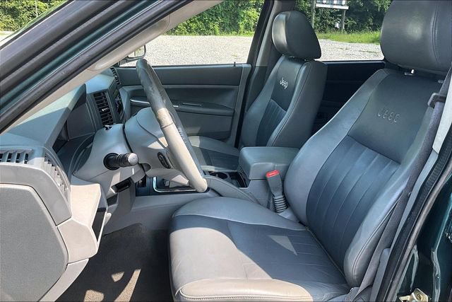 Used 2005 Jeep Grand Cherokee Laredo AWD/4WD image 24