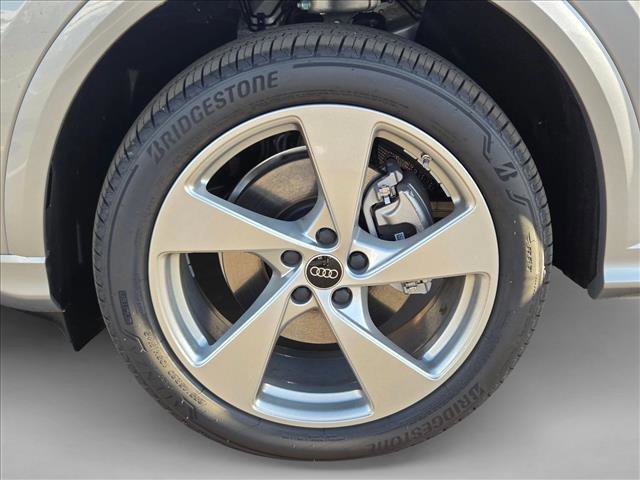New 2025 Audi Q5 Premium Plus image 10