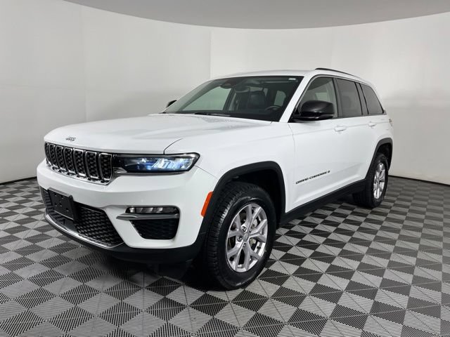 Used 2022 Jeep Grand Cherokee Limited AWD/4WD image 6
