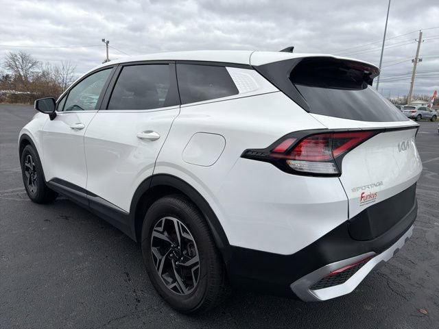 Used 2024 Kia Sportage LX image 5