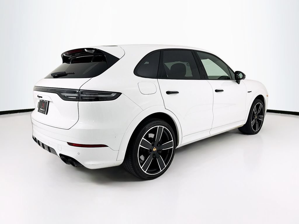 Certified 2023 Porsche Cayenne Platinum Edition AWD/4WD image 7