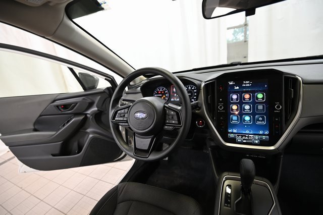 Used 2024 Subaru Crosstrek 2.0i Premium image 2