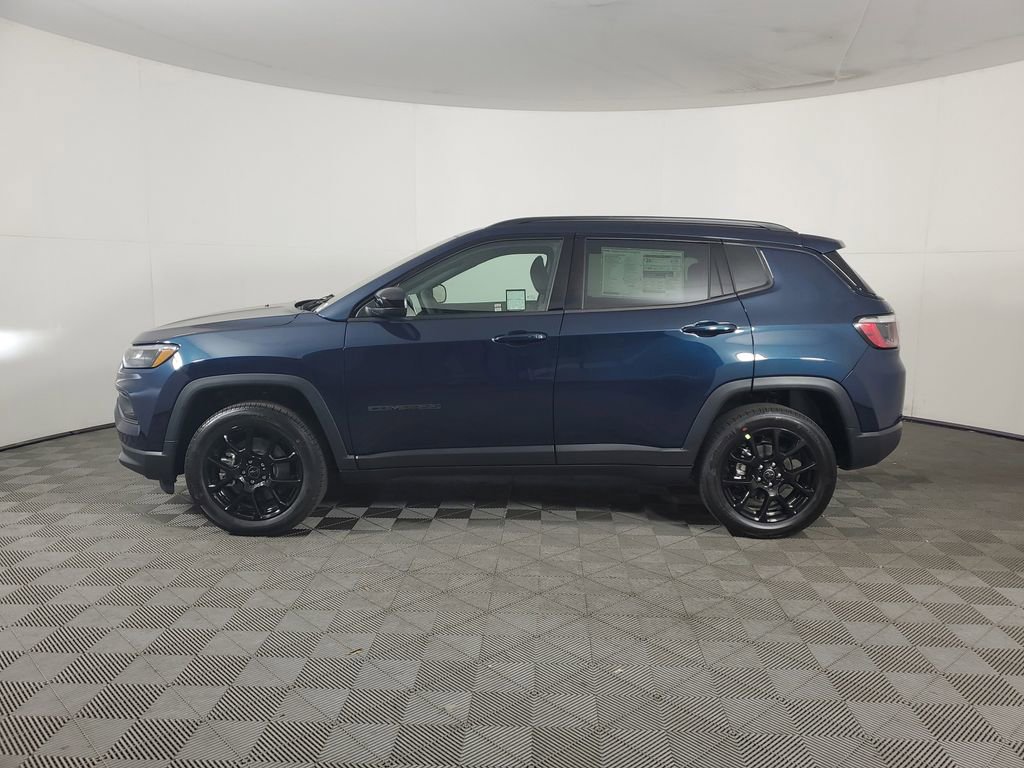 New 2026 Jeep Compass Latitude image 7