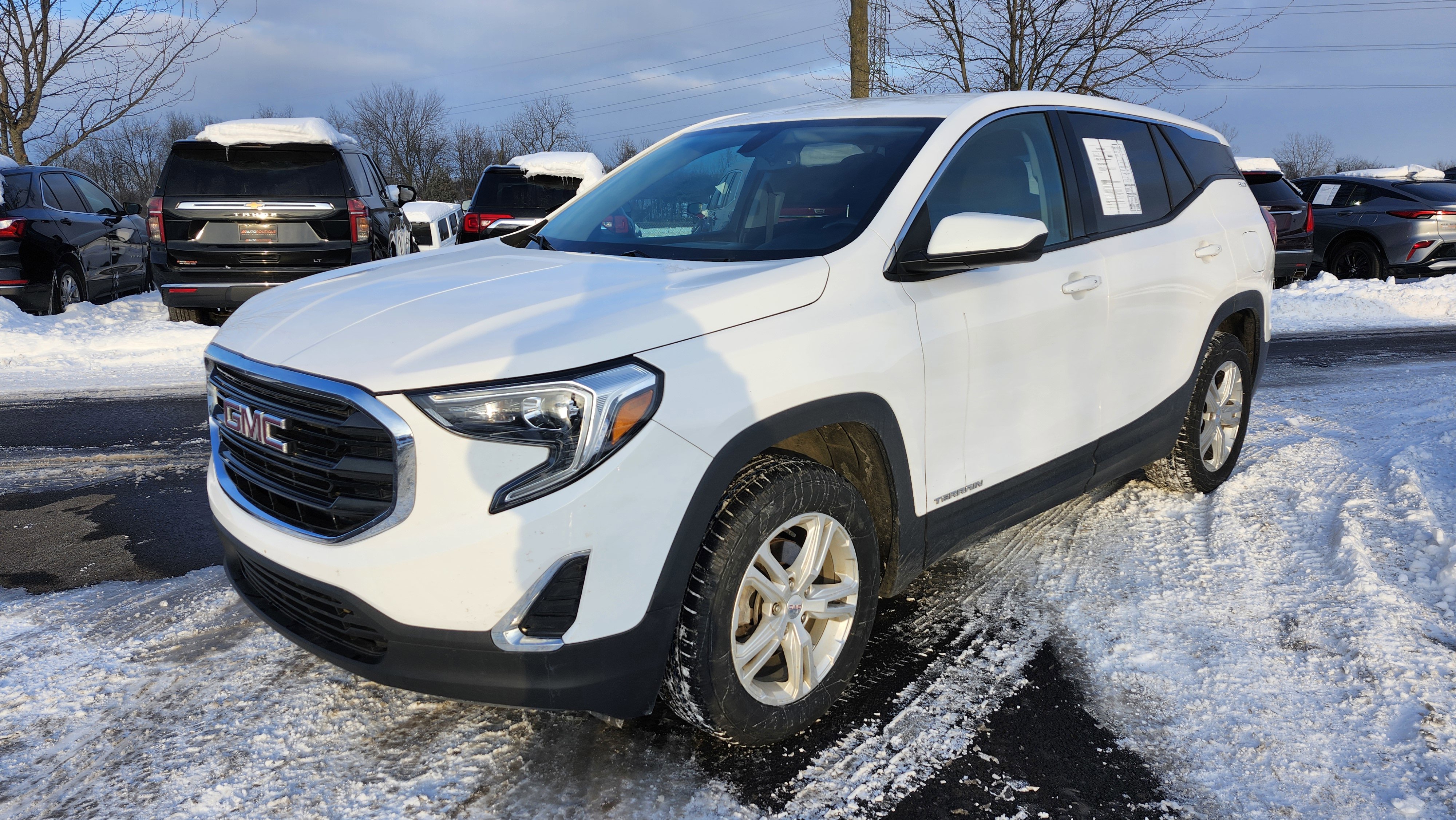 Used 2019 GMC Terrain SLE w/ LPO, Floor Liner Package image 12