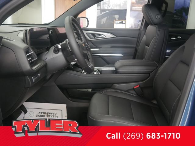New 2026 Chevrolet Traverse LT w/ Driver Confidence Package image 31