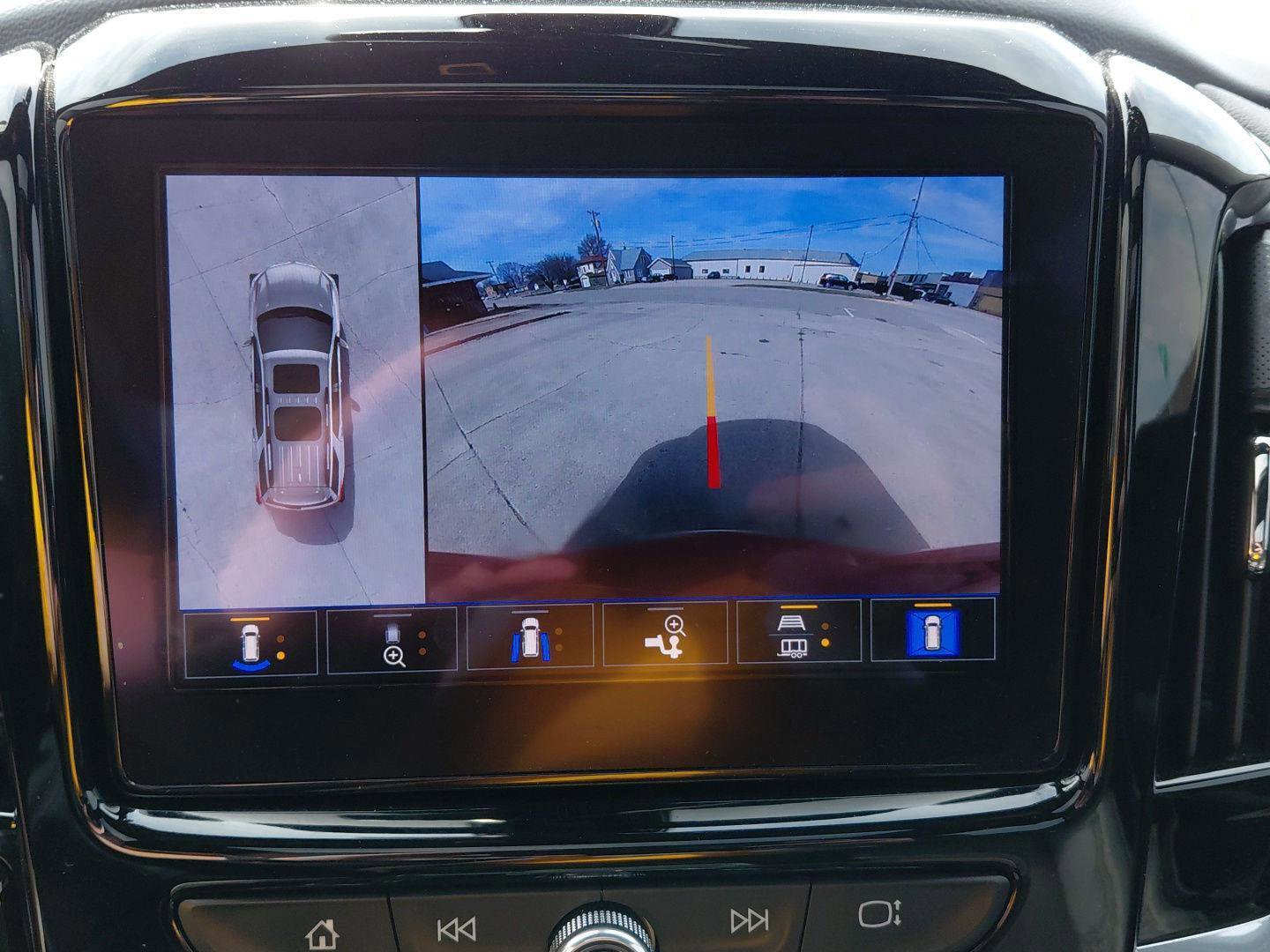 Used 2022 Chevrolet Traverse High Country image 35