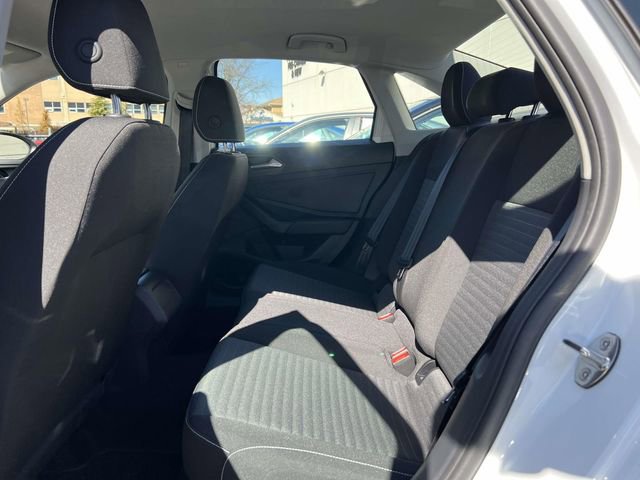 Used 2025 Volkswagen Jetta S image 11