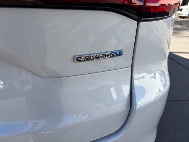 Used 2024 MAZDA CX-90 Plug-In Hybrid w/ Preferred image 10