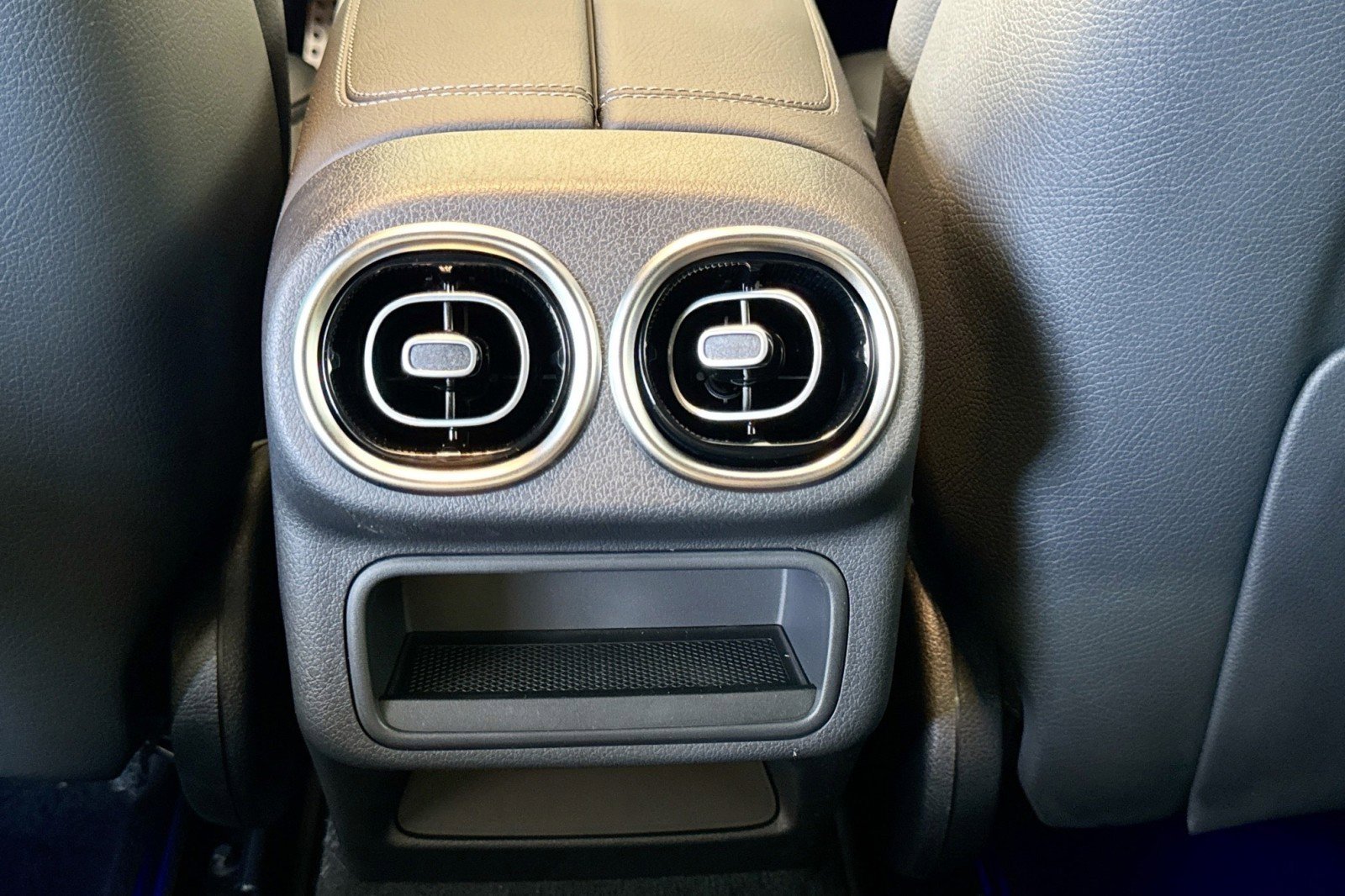 New 2026 Mercedes-Benz GLC 43 AMG 4MATIC Coupe image 23