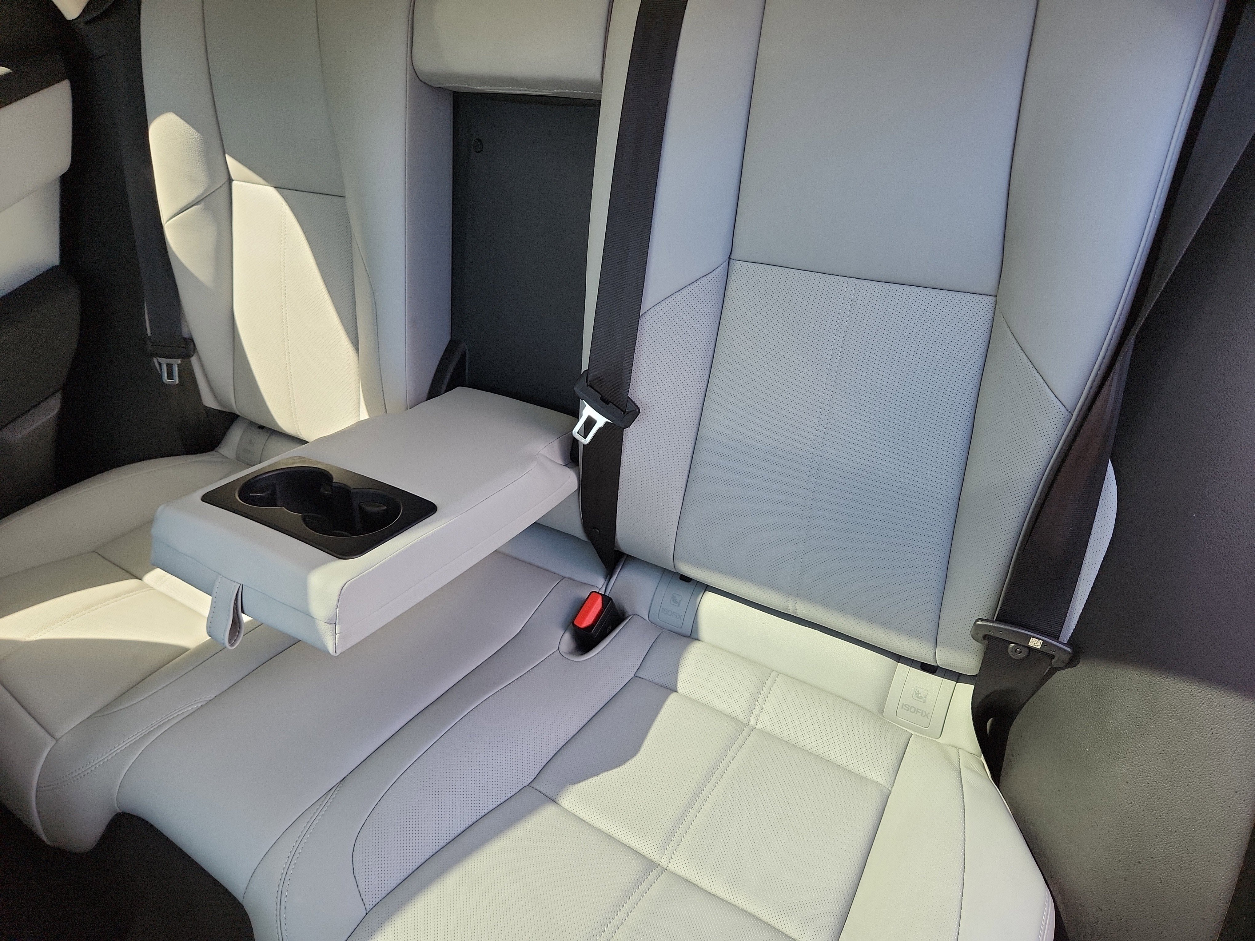 Used 2025 Land Rover Range Rover Velar S image 26