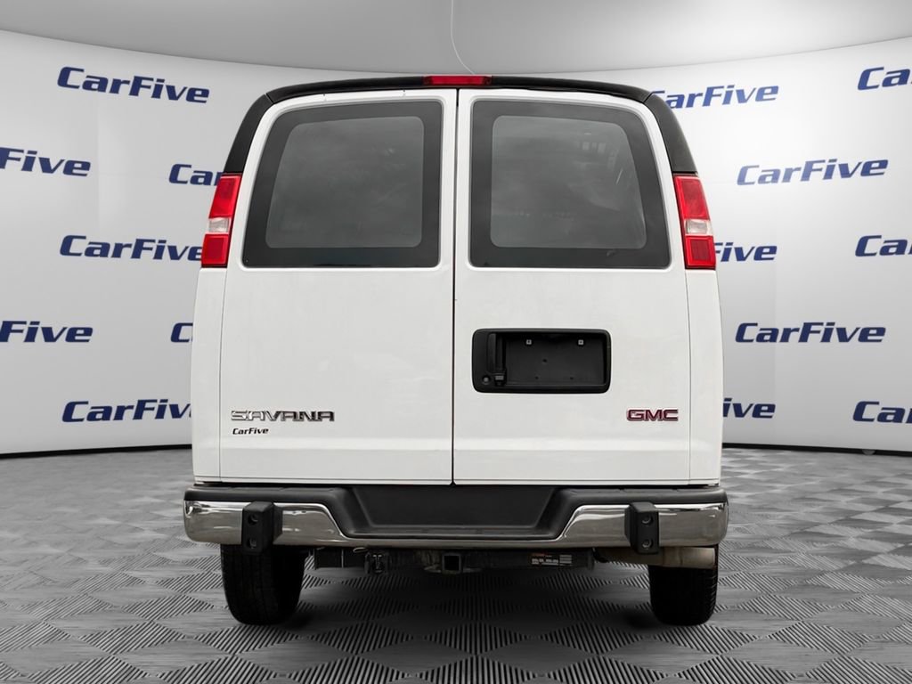 Used 2021 GMC Savana 2500 w/ Driver Convenience Package image 4