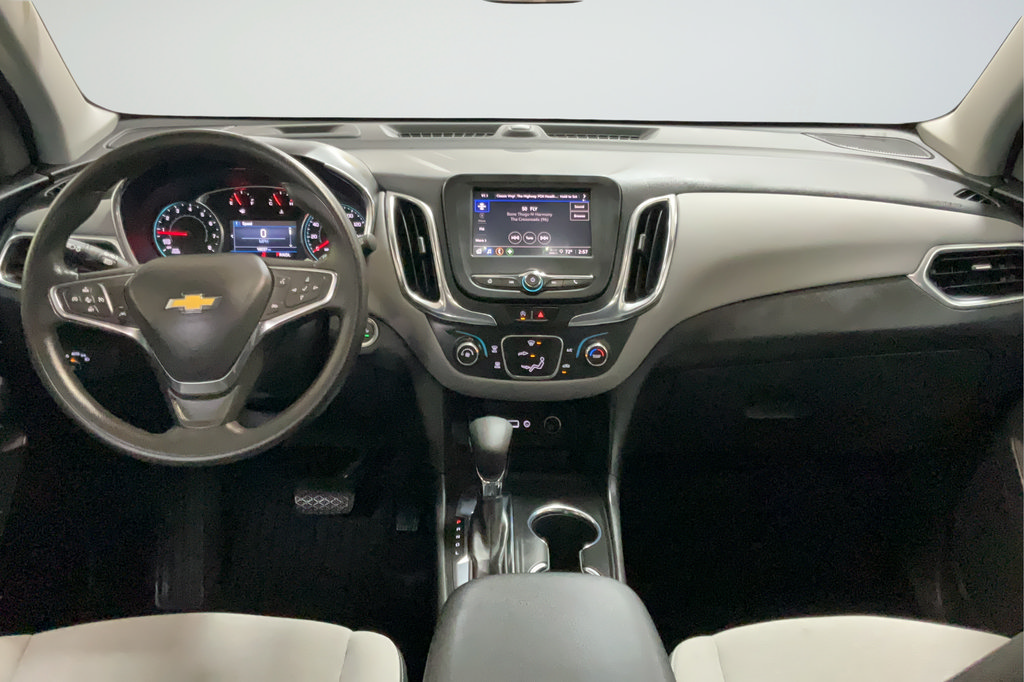 Certified 2024 Chevrolet Equinox LS w/ LS Convenience Package FWD image 12