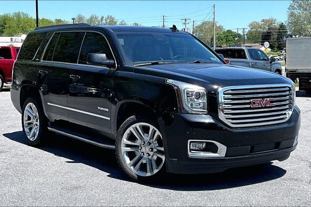 Used 2018 GMC Yukon SLT w/ Premium Edition AWD/4WD image 2