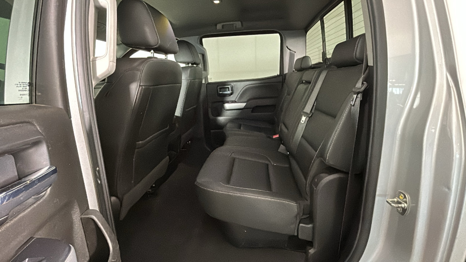 Used 2019 Chevrolet Silverado 2500 LTZ w/ Duramax Plus Package AWD/4WD image 31