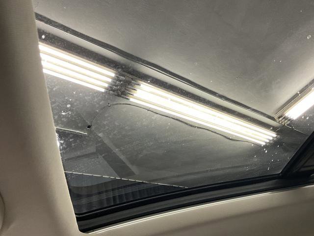 Used 2019 GMC Terrain Denali w/ Advanced Safety Package image 26