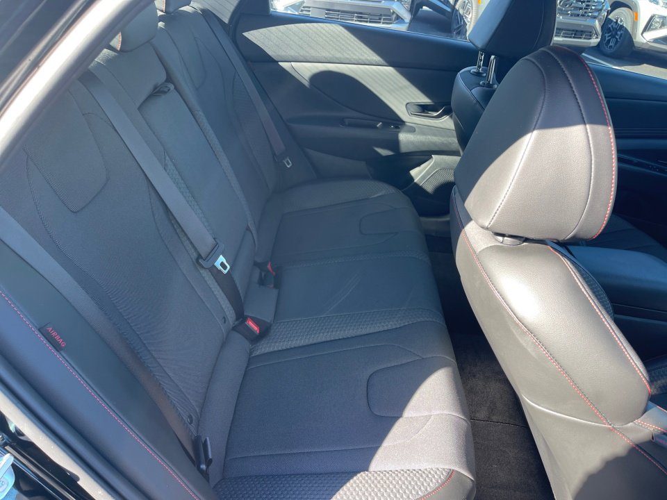 Certified 2025 Hyundai Elantra N Line image 29