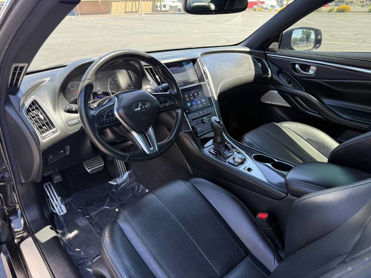 Used 2019 INFINITI Q60 Red Sport 400 w/ Cargo Package RWD image 16