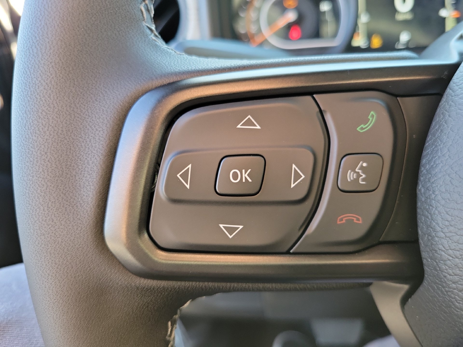 New 2026 Jeep Gladiator Sport AWD/4WD image 5