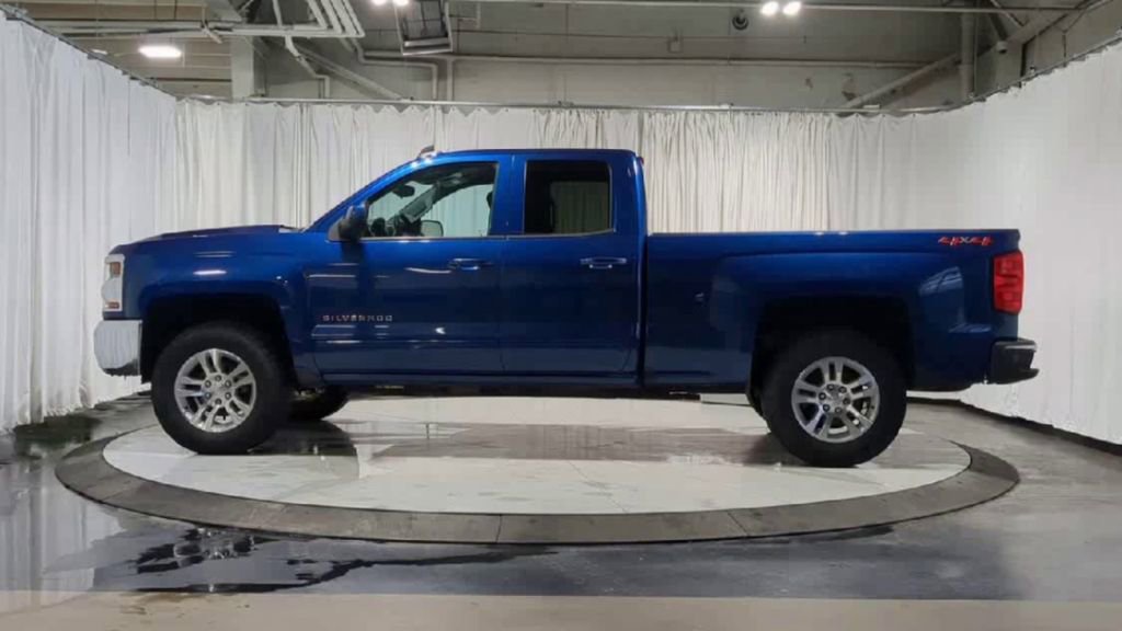 Used 2019 Chevrolet Silverado 1500 LT w/ All Star Edition image 6
