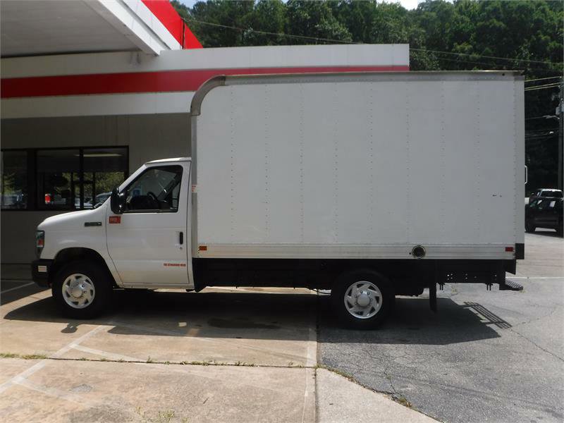 Used 2019 Ford E-350 and Econoline 350 Super Duty w/ Power Windows & Locks Group RWD image 9