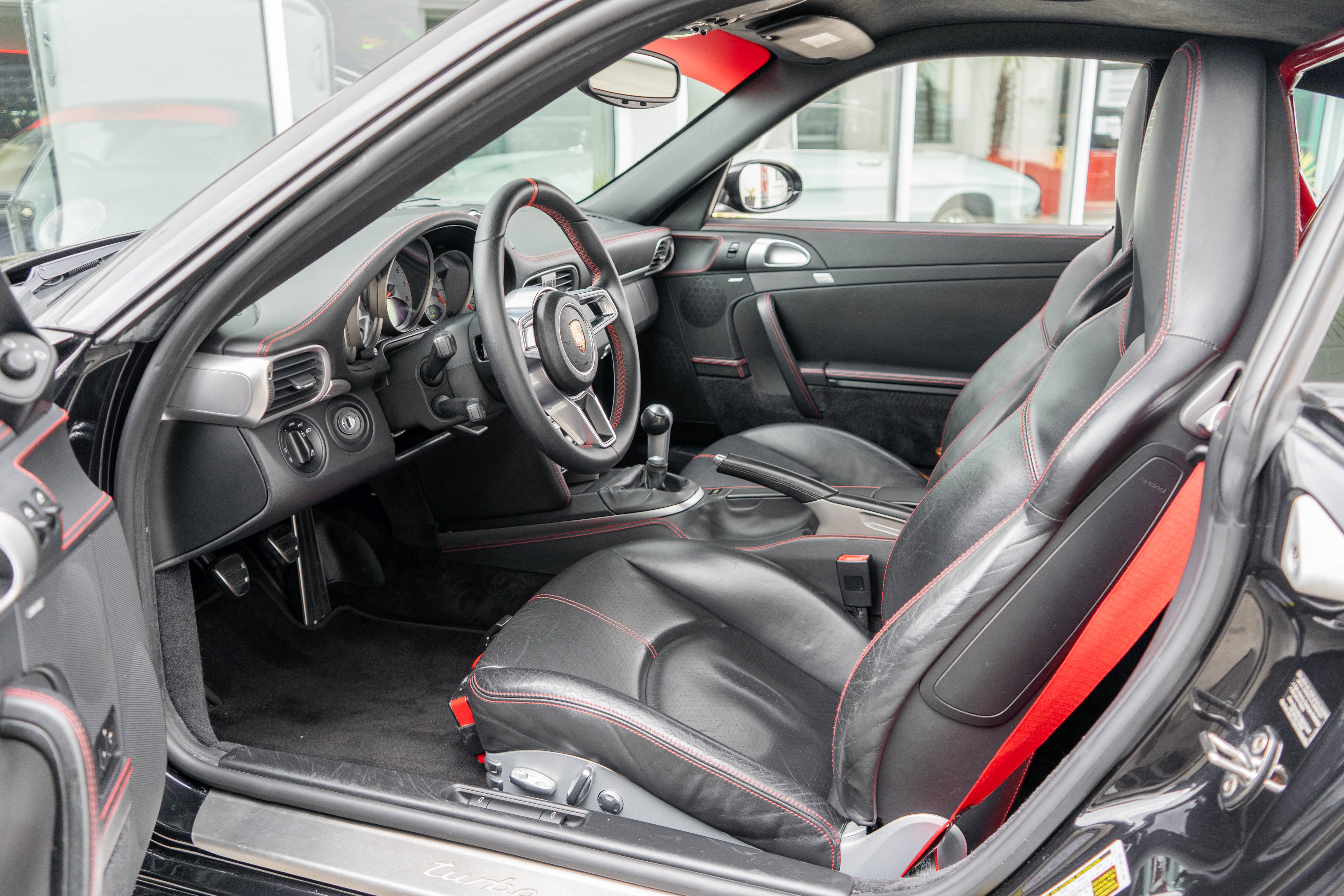 Used 2008 Porsche 911 Turbo AWD/4WD image 15